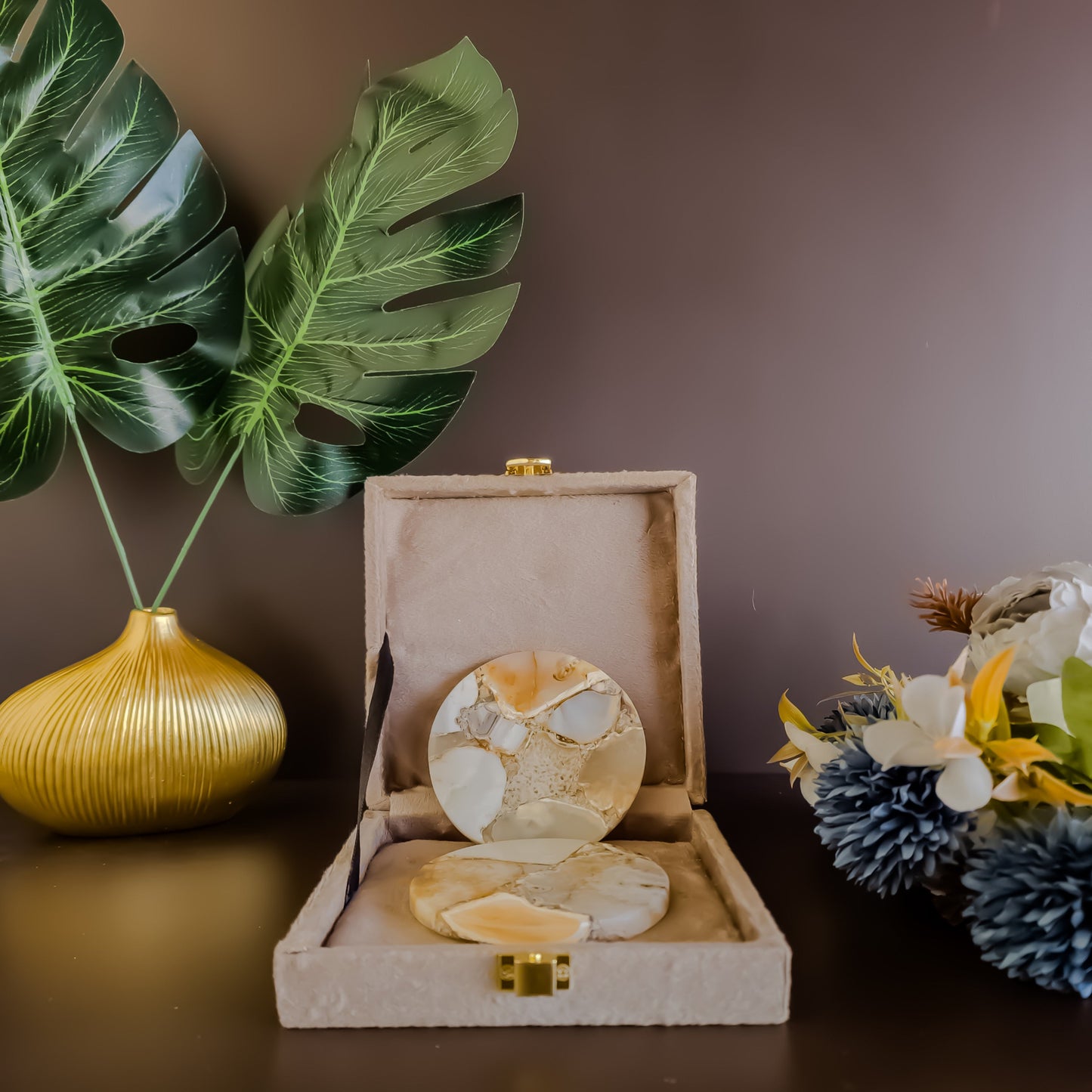 Natural Agate Coaster - Round ( Set of 2 )