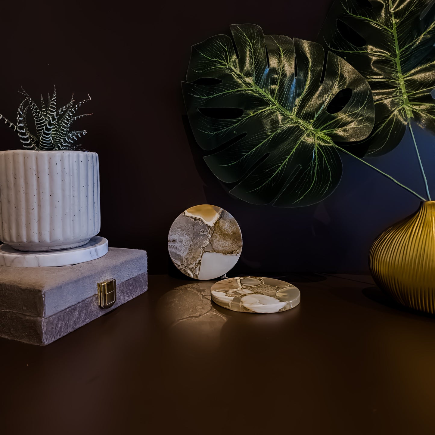 Natural Agate Coaster - Round ( Set of 2 )