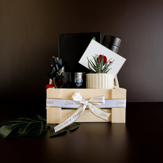 The Earth & Essence Diwali Hamper 2025