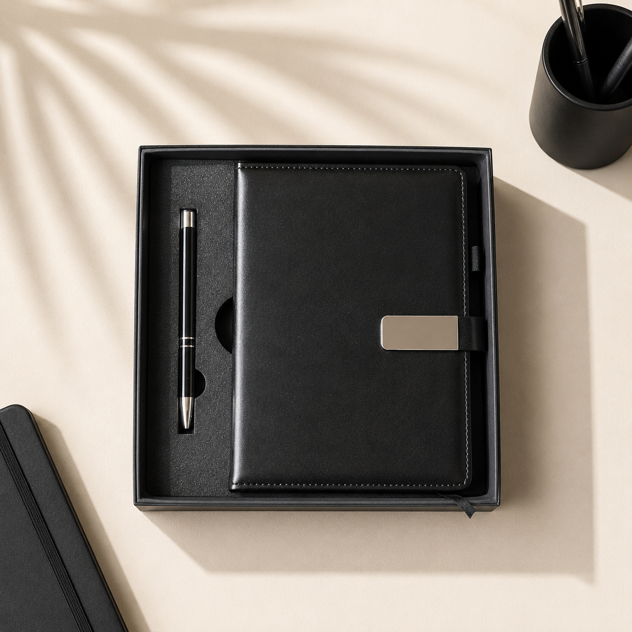 WELCOME KIT FOR EMPLOYEES β CUSTOMIZED ONBOARDING GIFT BOX