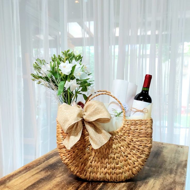 Signature Business Launch Gift Favours