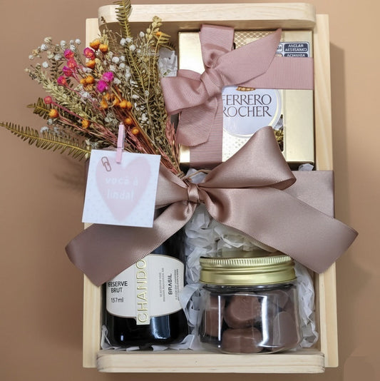 Luxury Restaurant Inauguration Gift Hampers India