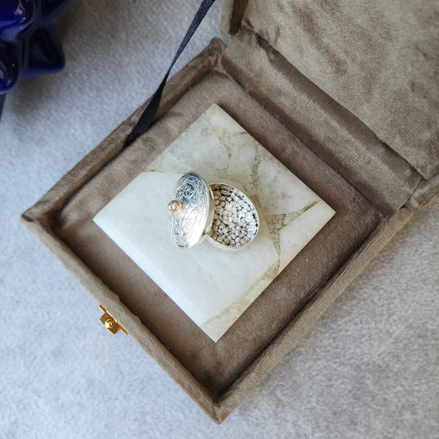 Quartz Silver Pearl Gift Set