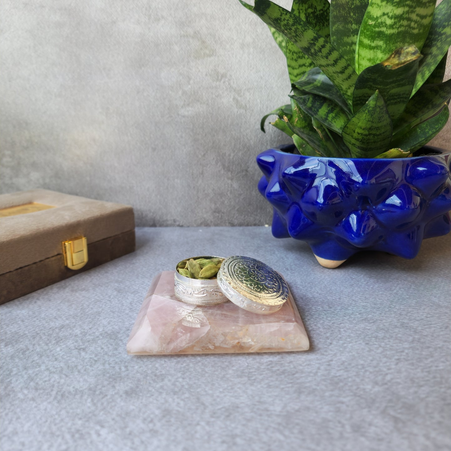 Rose Quartz and Cardamom Gift Set