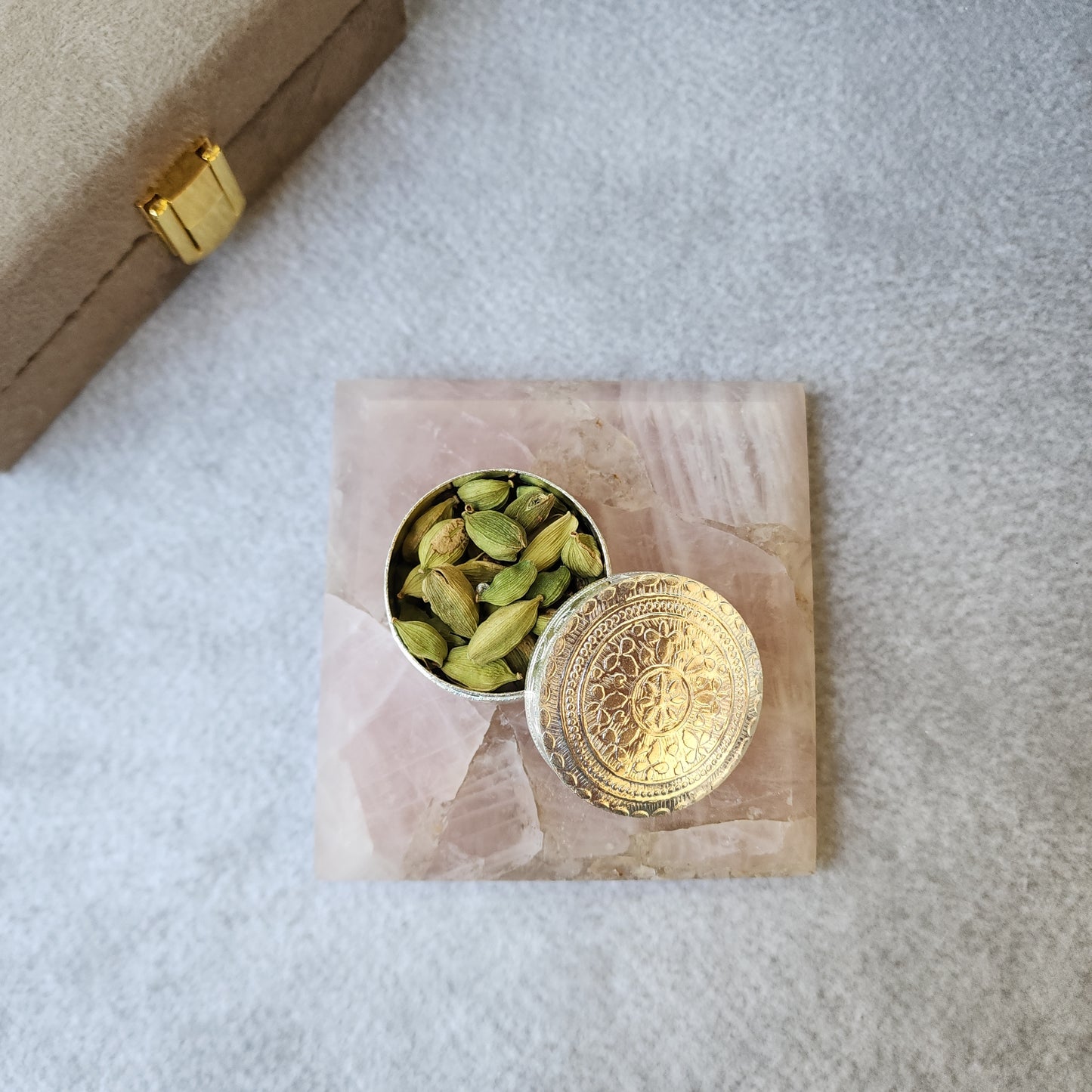 Rose Quartz and Cardamom Gift Set