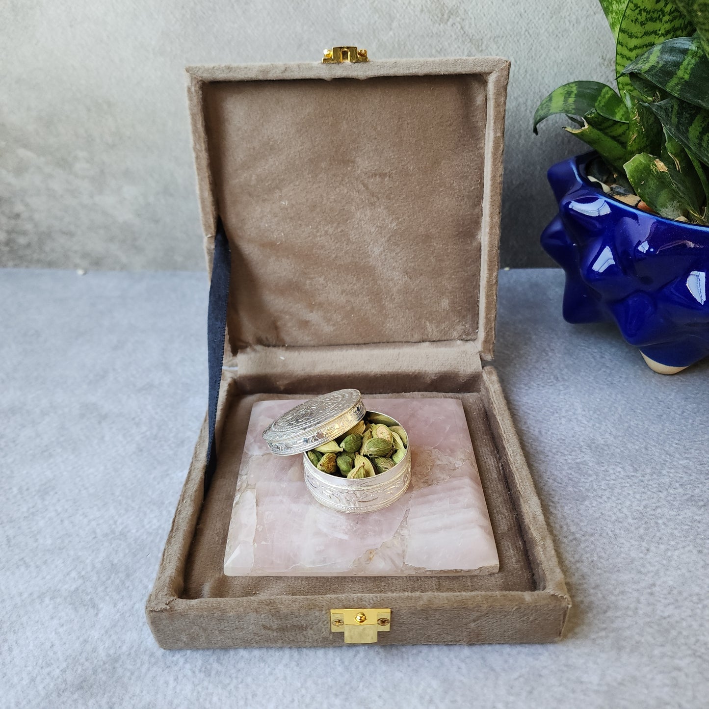 Rose Quartz and Cardamom Gift Set