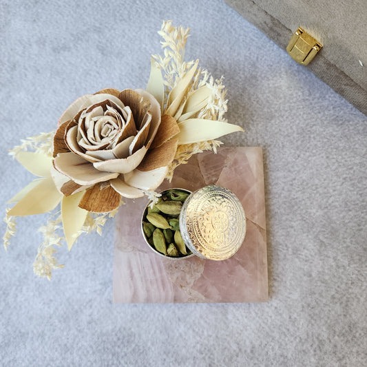 Rose quartz square gemstone coaster with silver dibbi