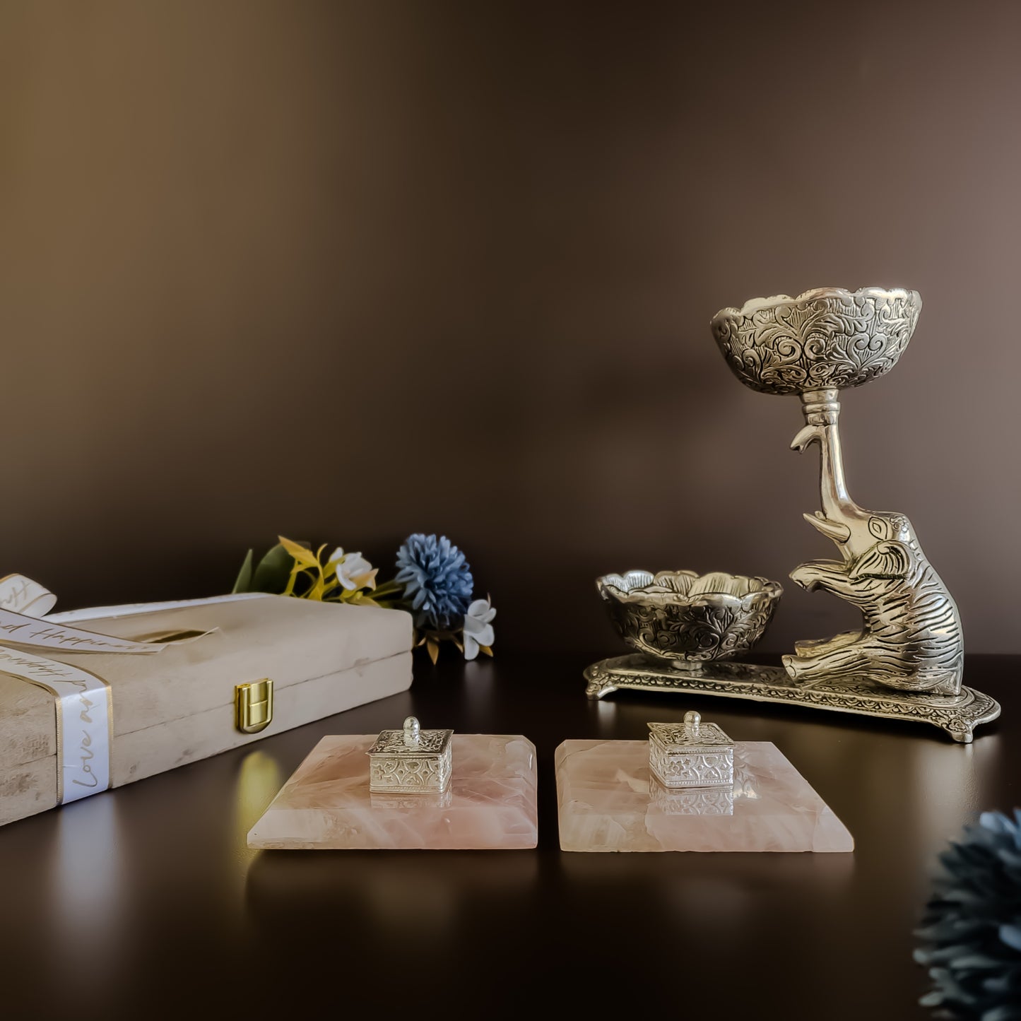 Rose Quartz Kesar Elaichi Luxe Set