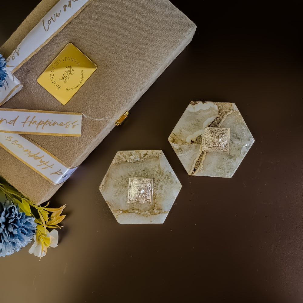 Natural Agate Kesar Elaichi Luxe Set ( Hexagon )
