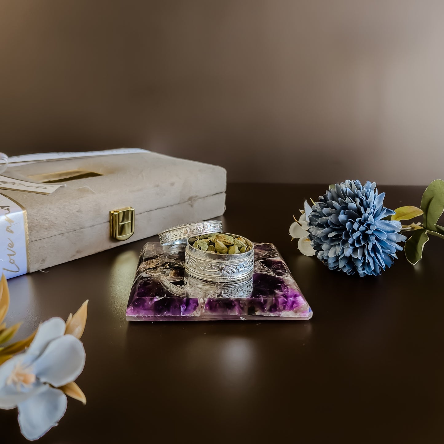 Amethyst square gemstone coaster with silver dibbi
