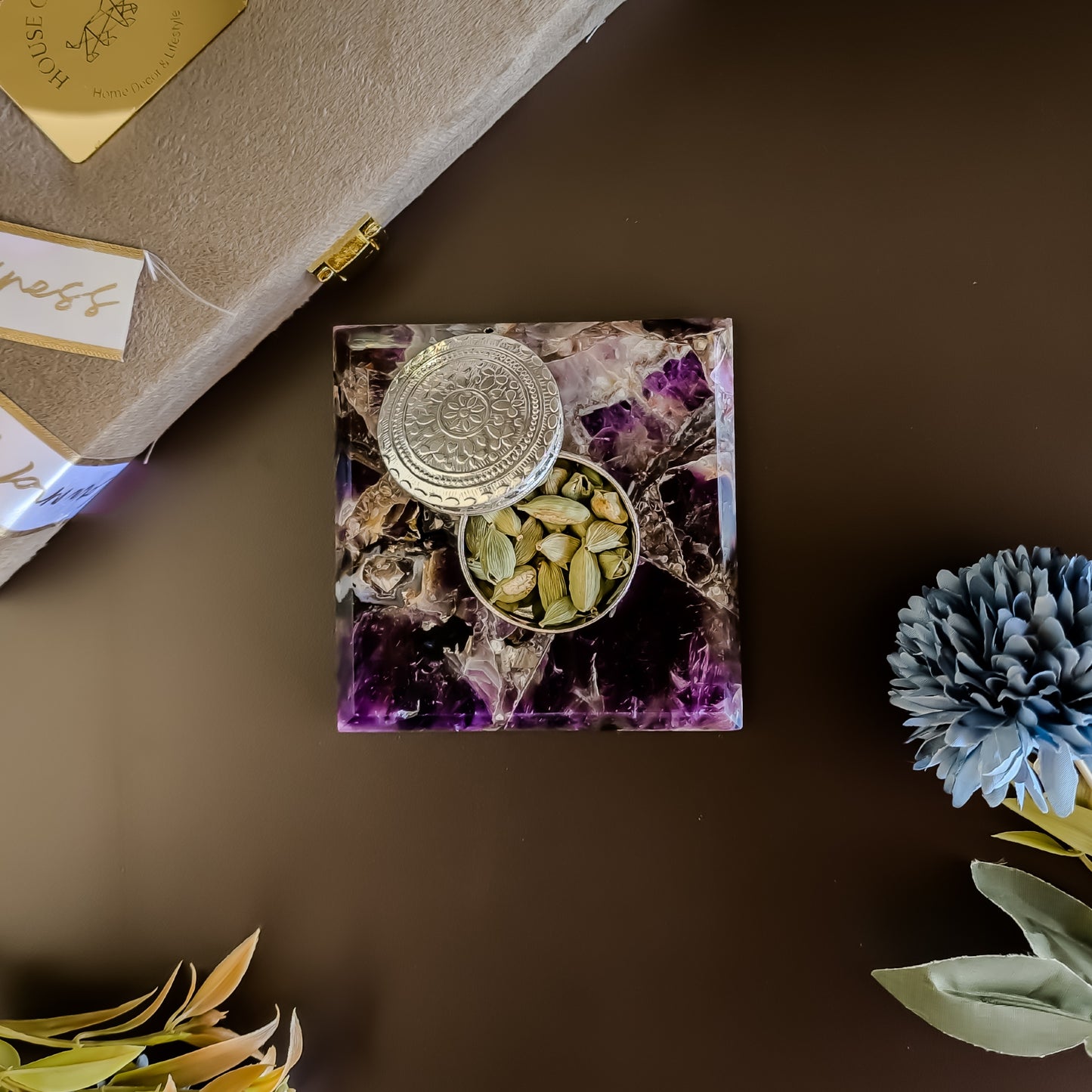 Amethyst square gemstone coaster with silver dibbi