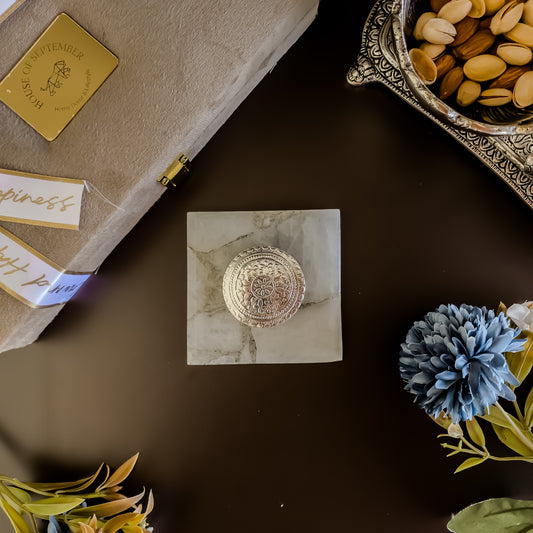 White quartz square gemstone coaster with silver dibbi