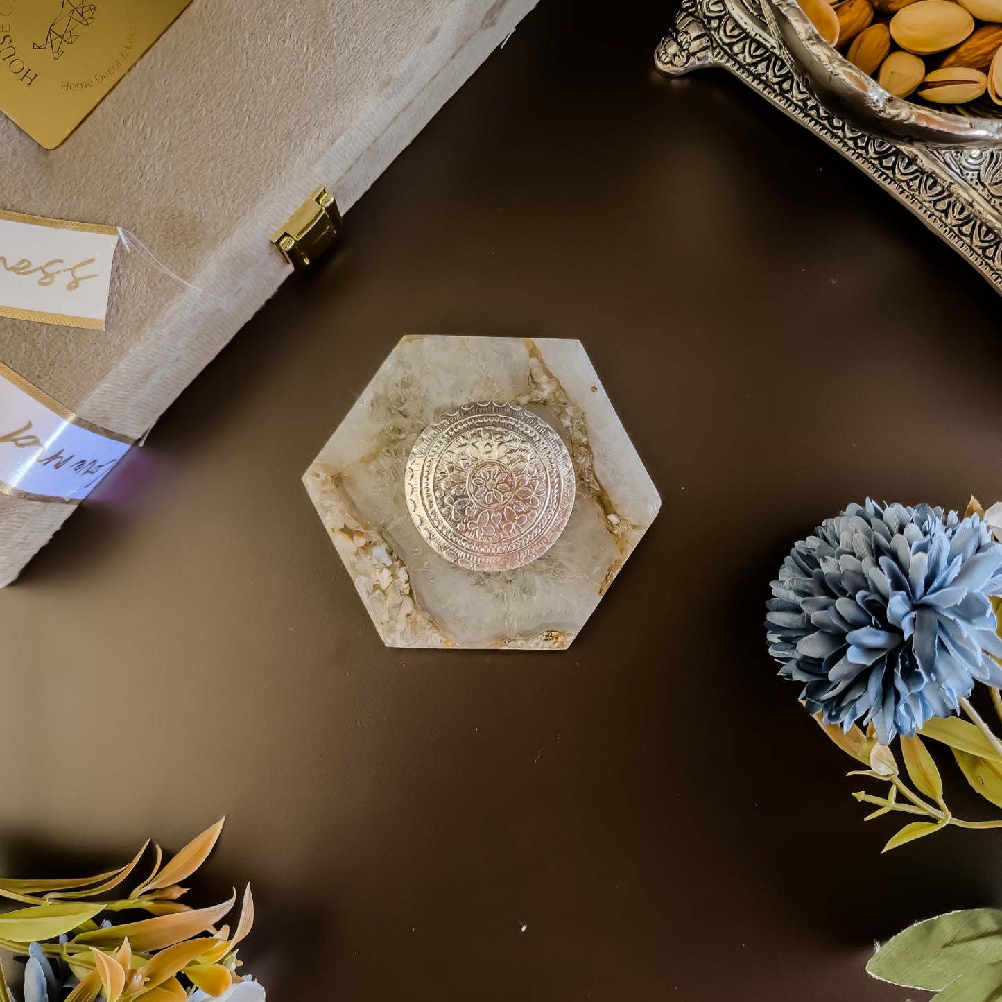 Natural agate hexagonal gemstone coaster with silver dibbi