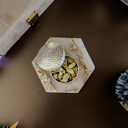 Natural agate hexagonal gemstone coaster with silver dibbi