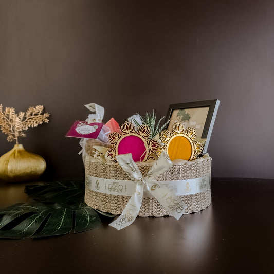 Royal Impressions Basket – Art, Festivity & Indulgence