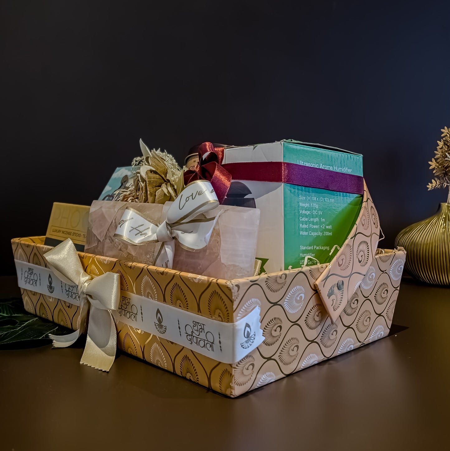 The Festive Luxe Basket – Tradition Meets Modern Elegance ✨