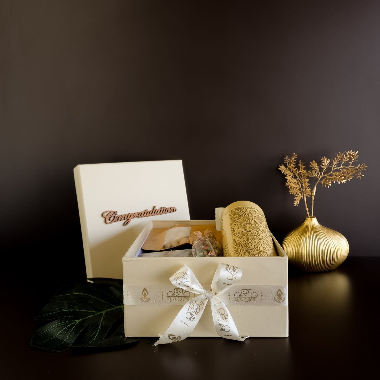 The Festive Keepsake