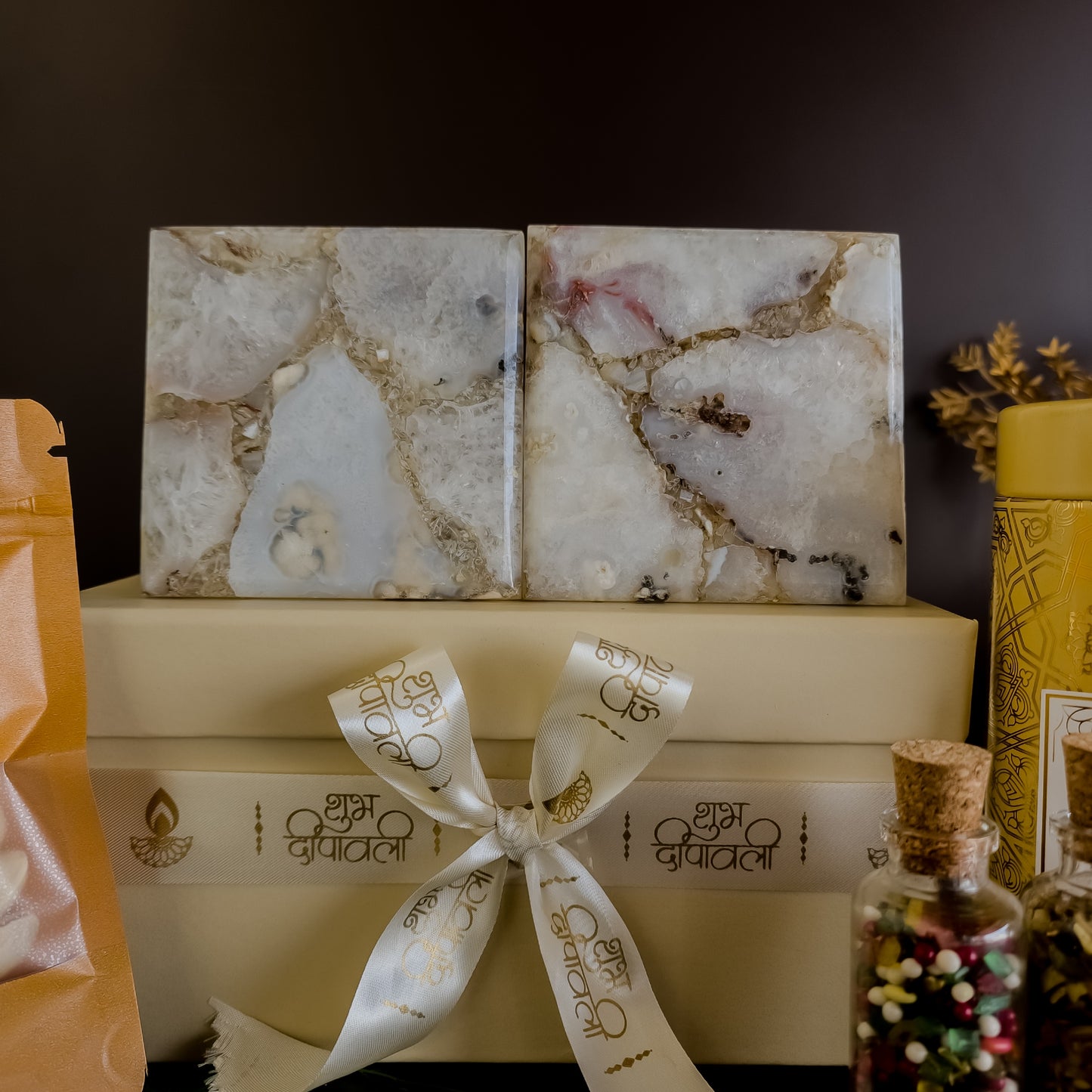 The Festive Keepsake