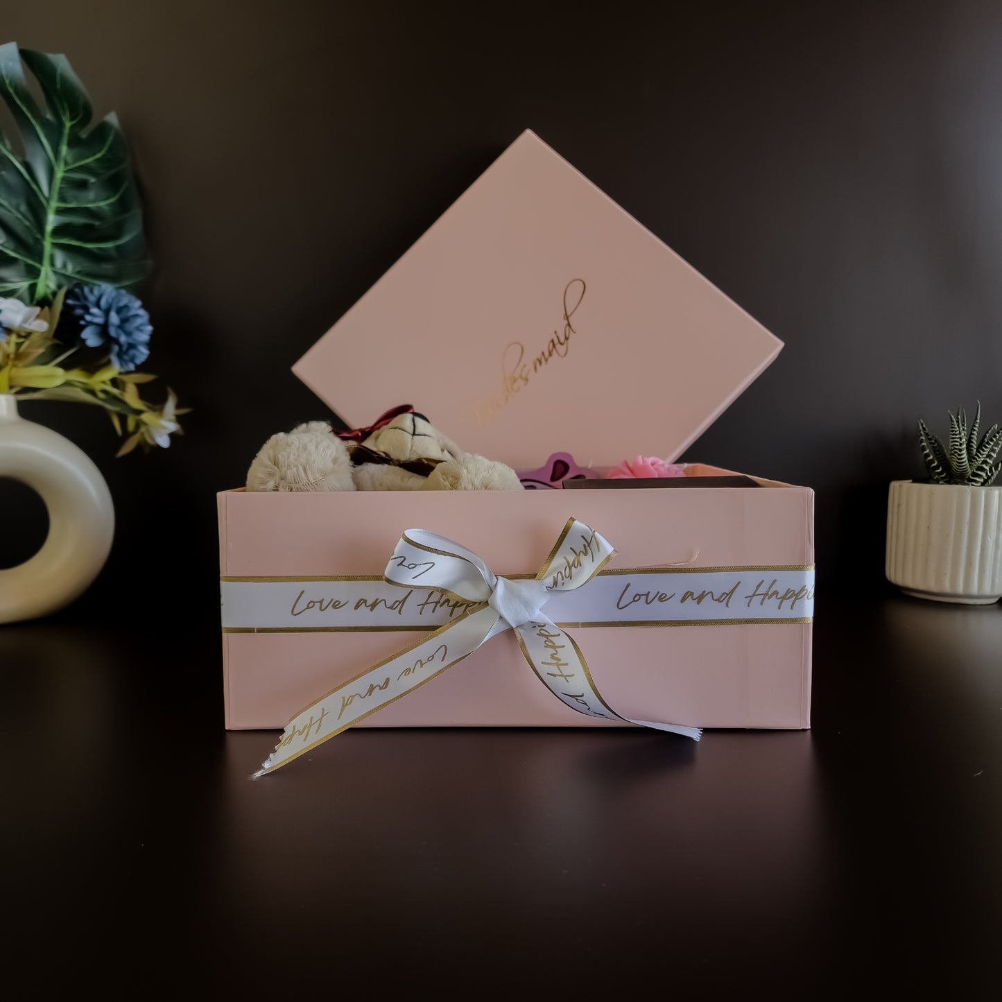 Besfriends Gift Hamper