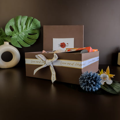 Luxury Bridesmaid Gift Box for Wedding Gifting