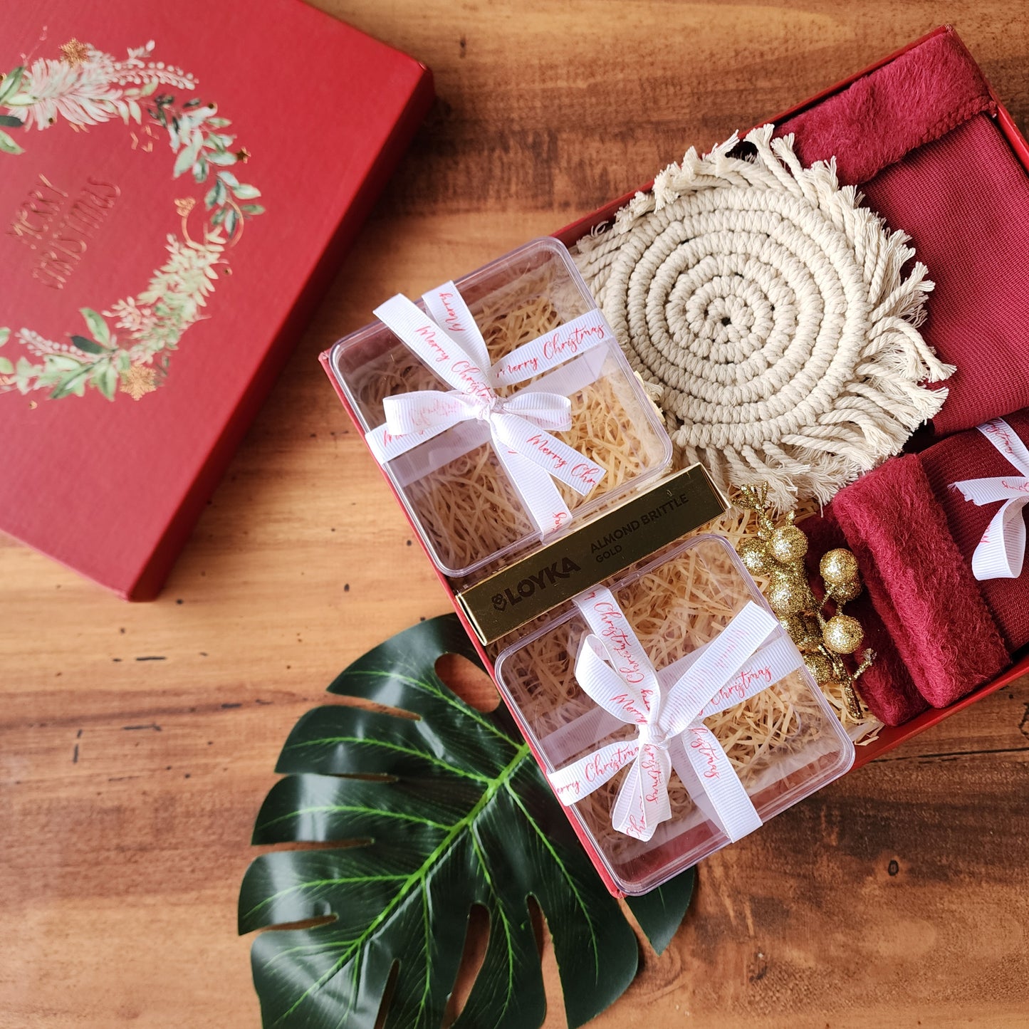Premium Christmas Gift Box for Corporate Gifting India