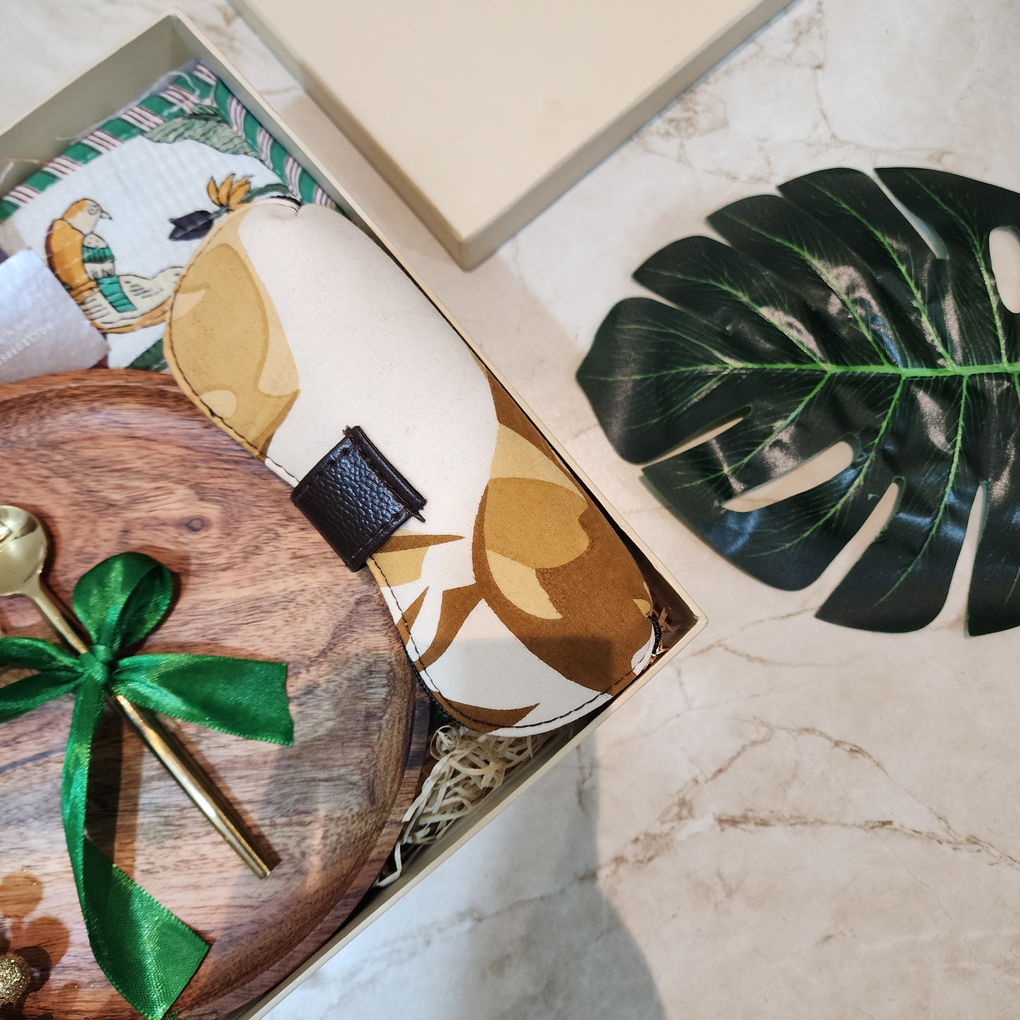 Premium New Year Corporate Gift Hamper